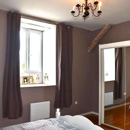 La Domus Lemaitre 7, Wifi, 2 Chambres, Parking Bavay
