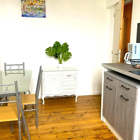 La Domus Lemaitre 7, Wifi, 2 Chambres, Parking * Bavay