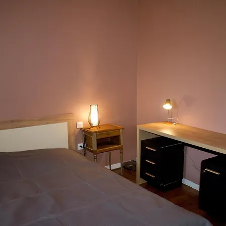 La Domus Lemaitre 7, Wifi, 2 Chambres, Parking * Bavay